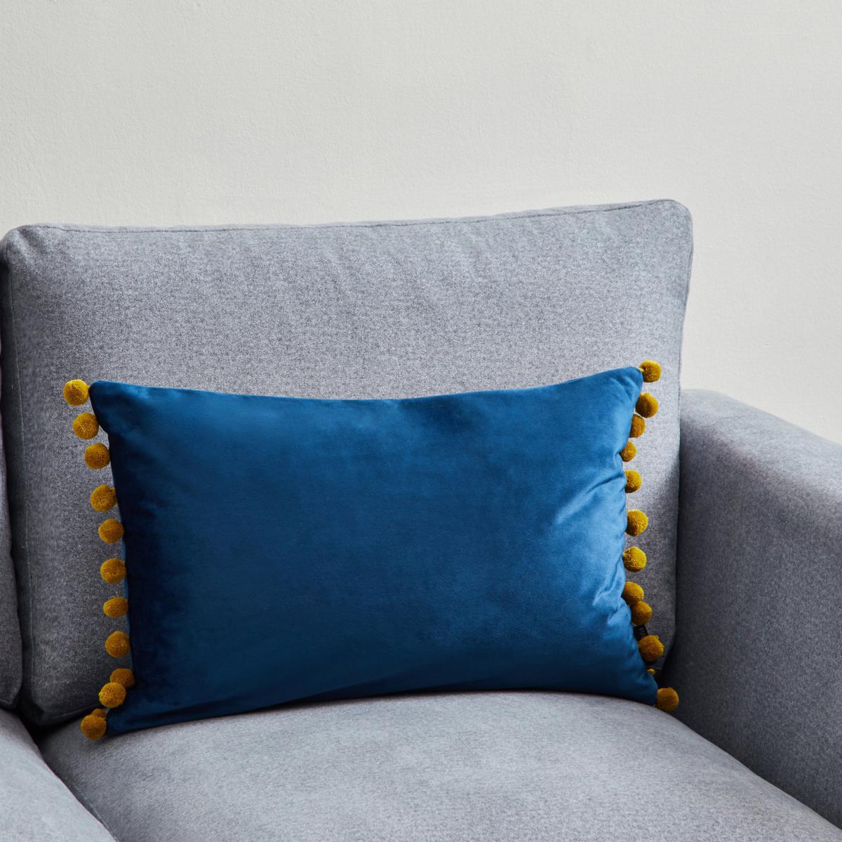 Fiesta Cushion Natural – image 2