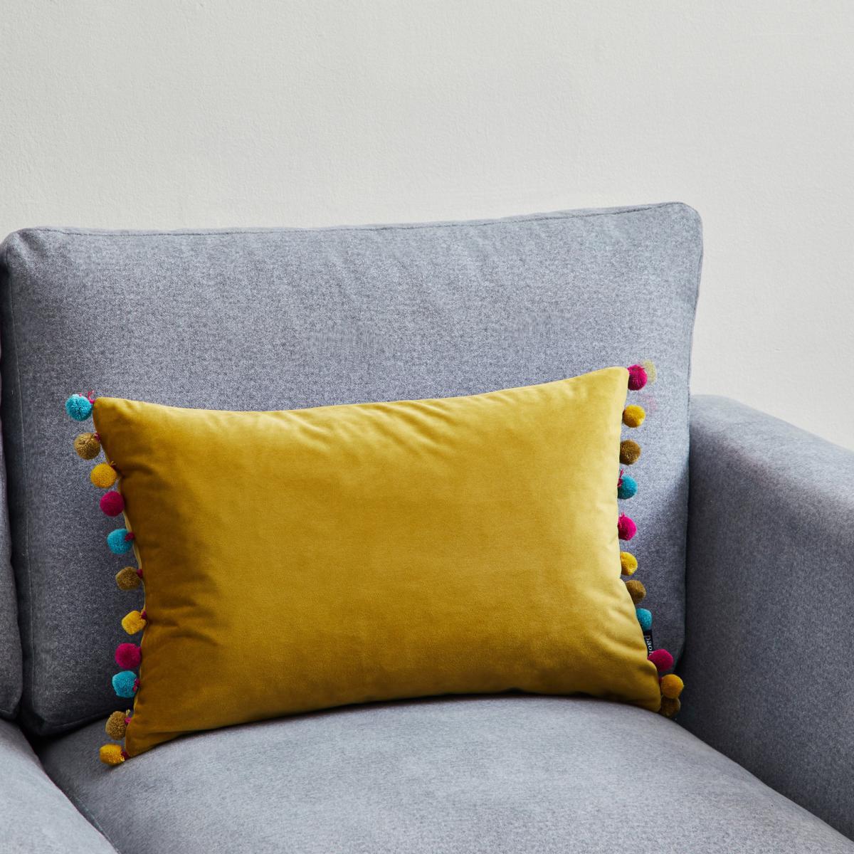 Fiesta Cushion Natural – image 4