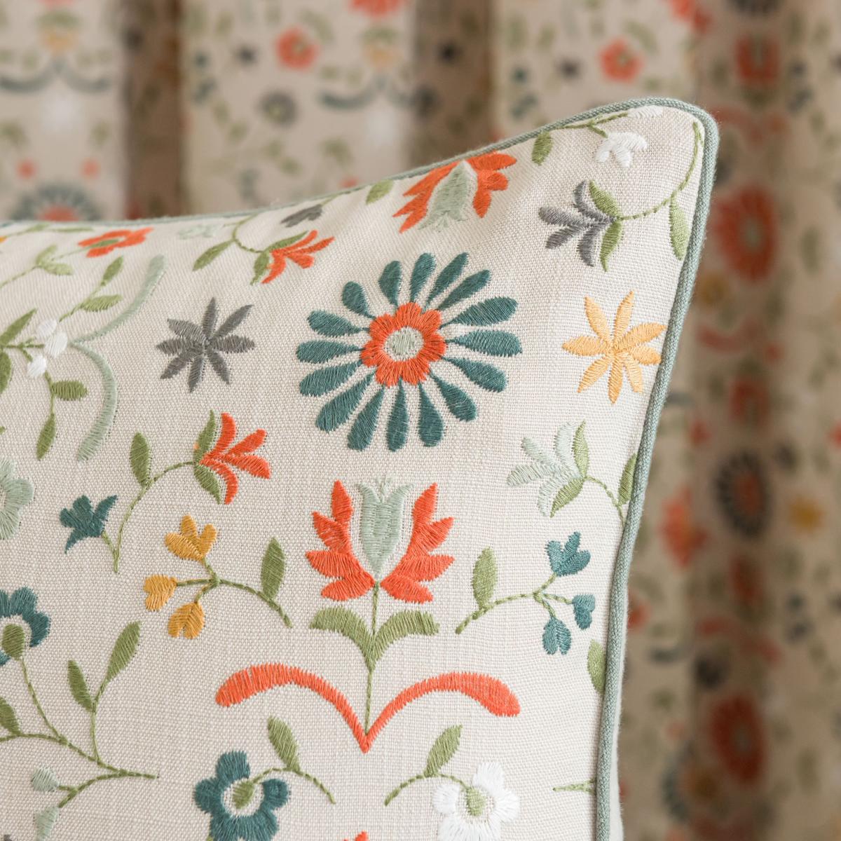 Folk Floral Square Cushion Natural – image 2