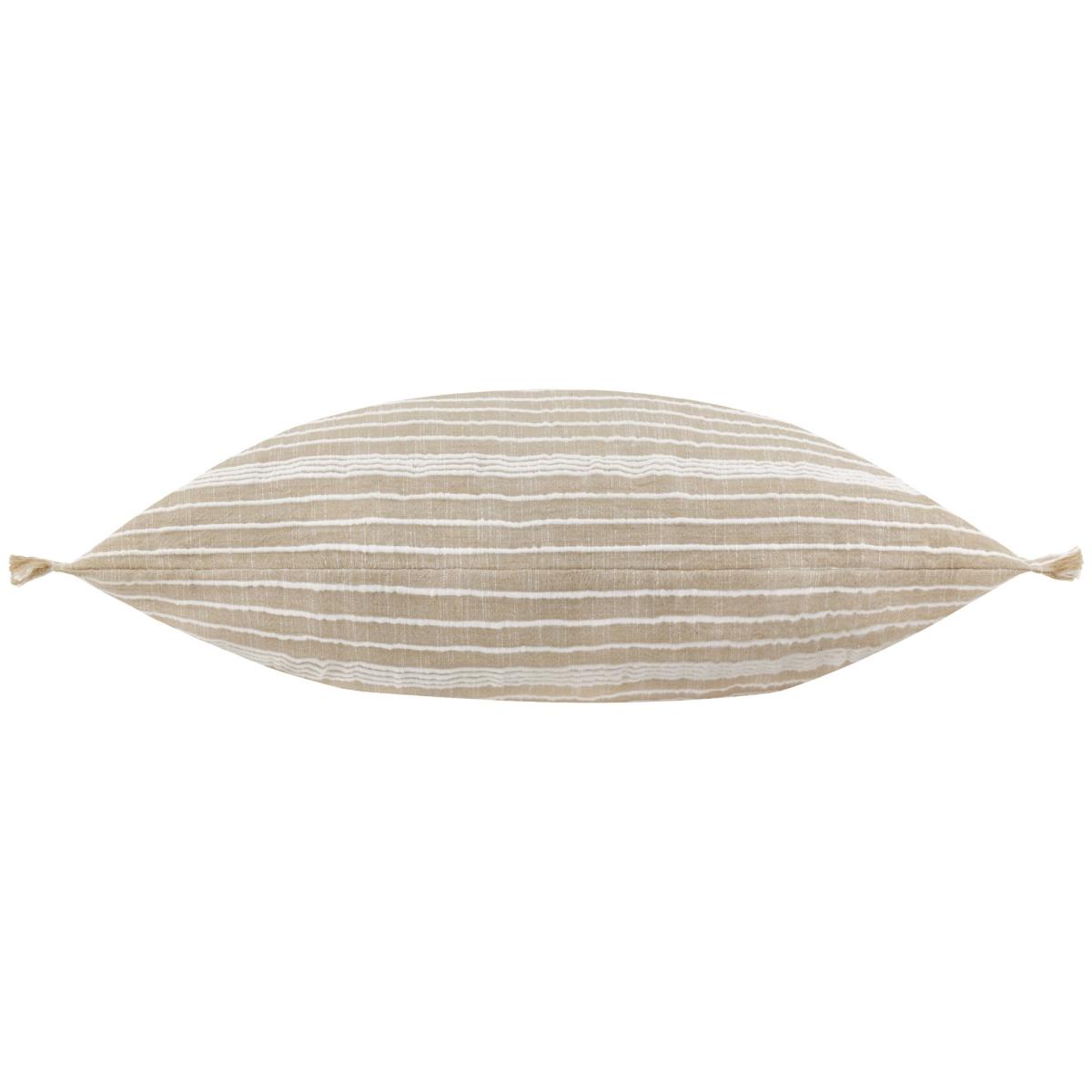Yard Tide Rectangle Cotton Cushion – image 3