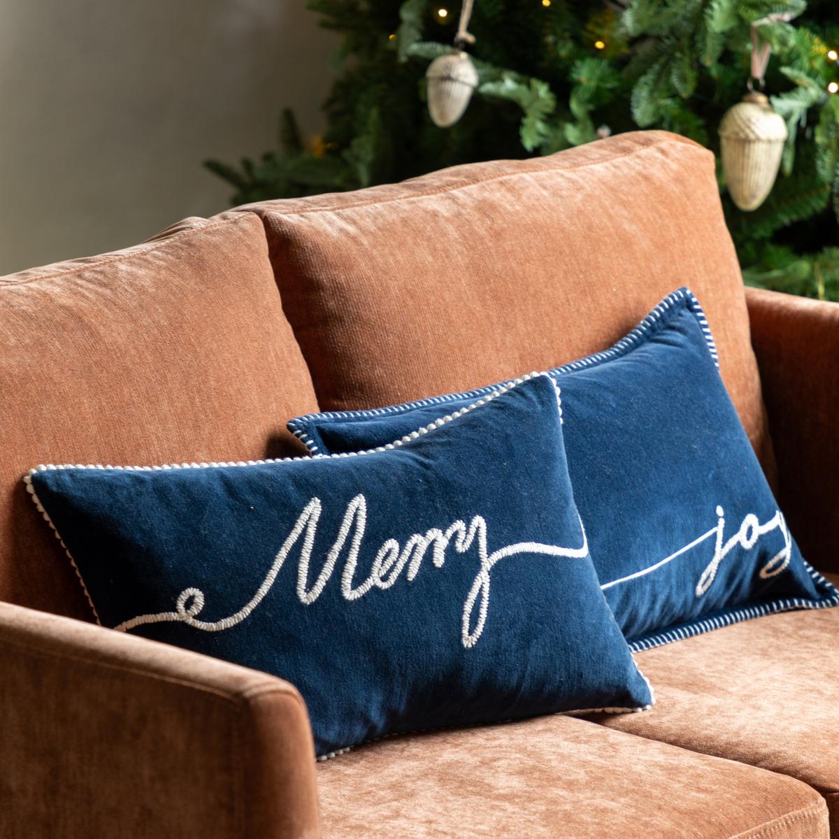 Merry & Bright Merry Rectangle Cushion – image 6