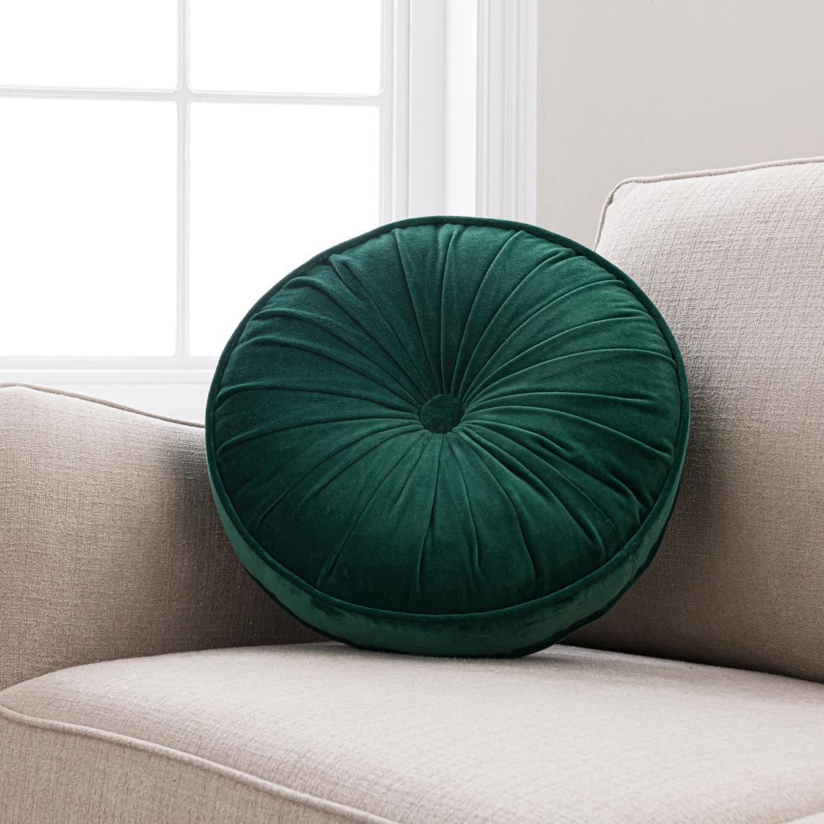 Clara Circular Cushion Black – image 5