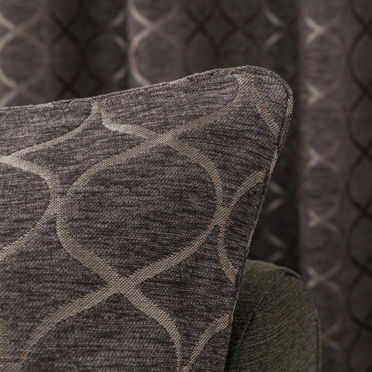 Chenille Ogee Charcoal Cushion Brown – image 2