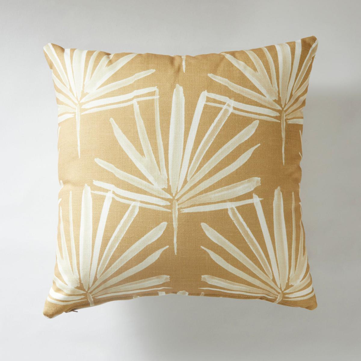 Global Leaf Cushion Beige and White – image 1