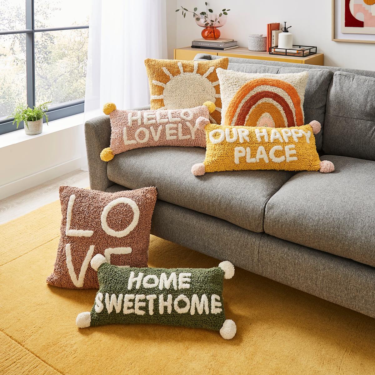 Tufted Love Cushion Taupe – image 7