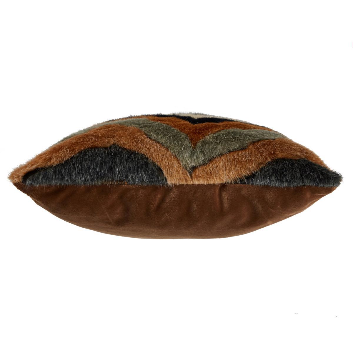 Eska Zigzag Faux Fur Cushion Natural – image 3
