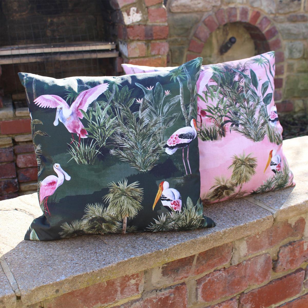 Platalea Outdoor Cushion Green/Pink – image 3