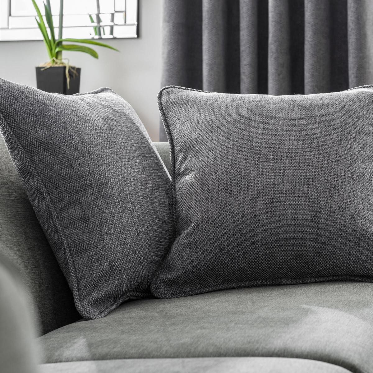 Oxford Grey Chenille Cushion Grey – image 4