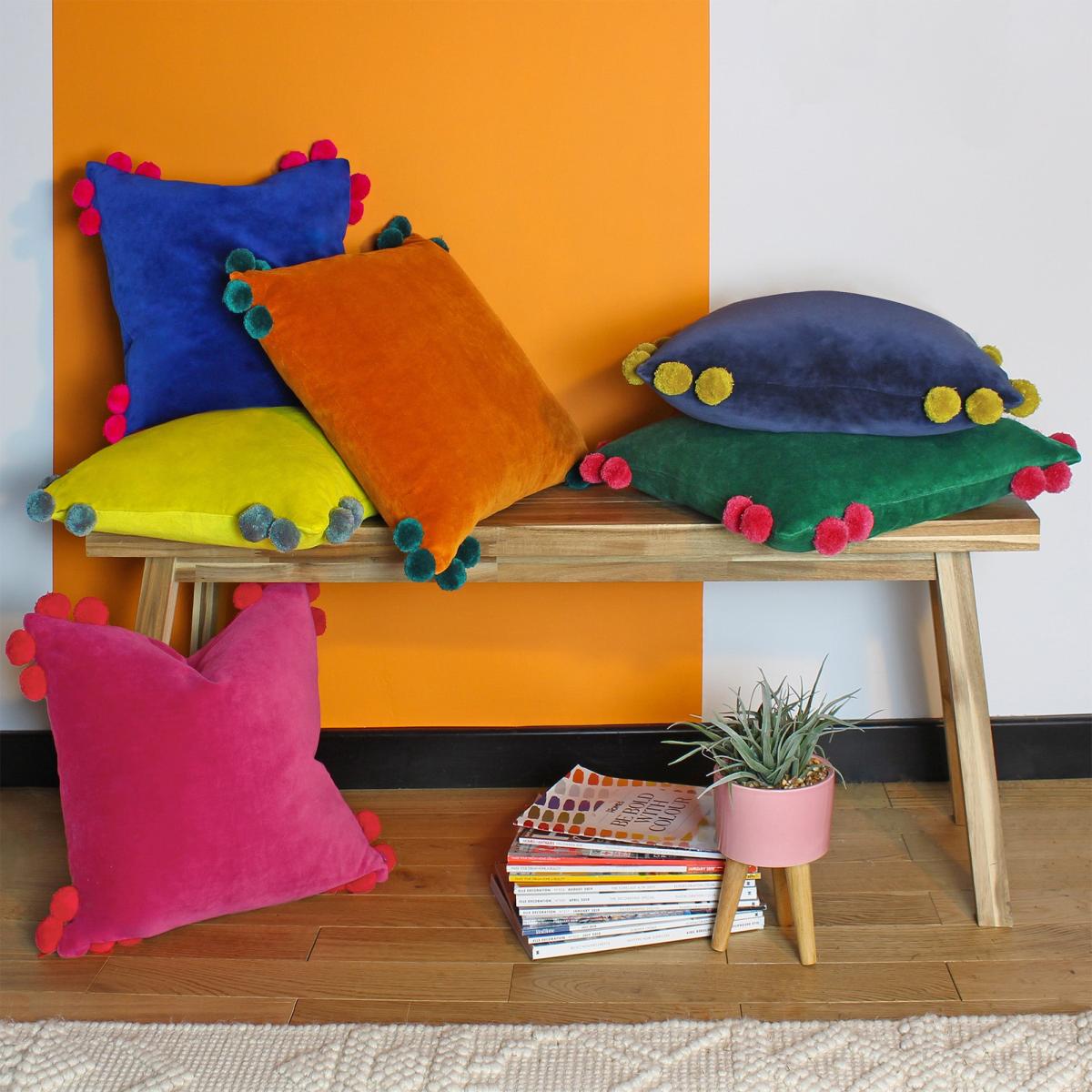 Hoola Cushion Blue/Yellow – image 4