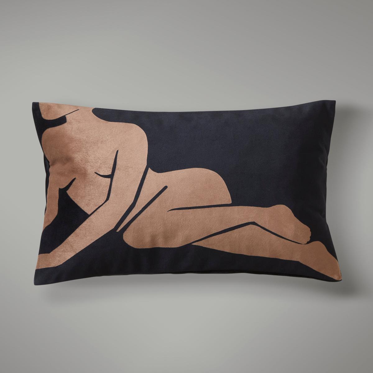 Feminine Form Cushion Black – image 2