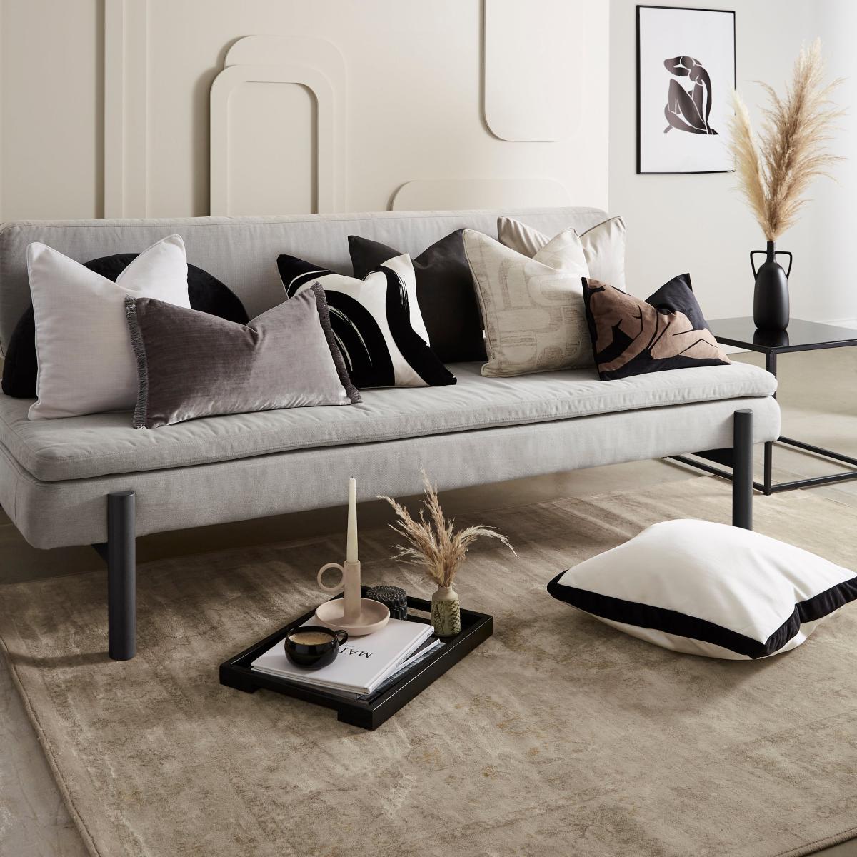 Feminine Form Cushion Black – image 6