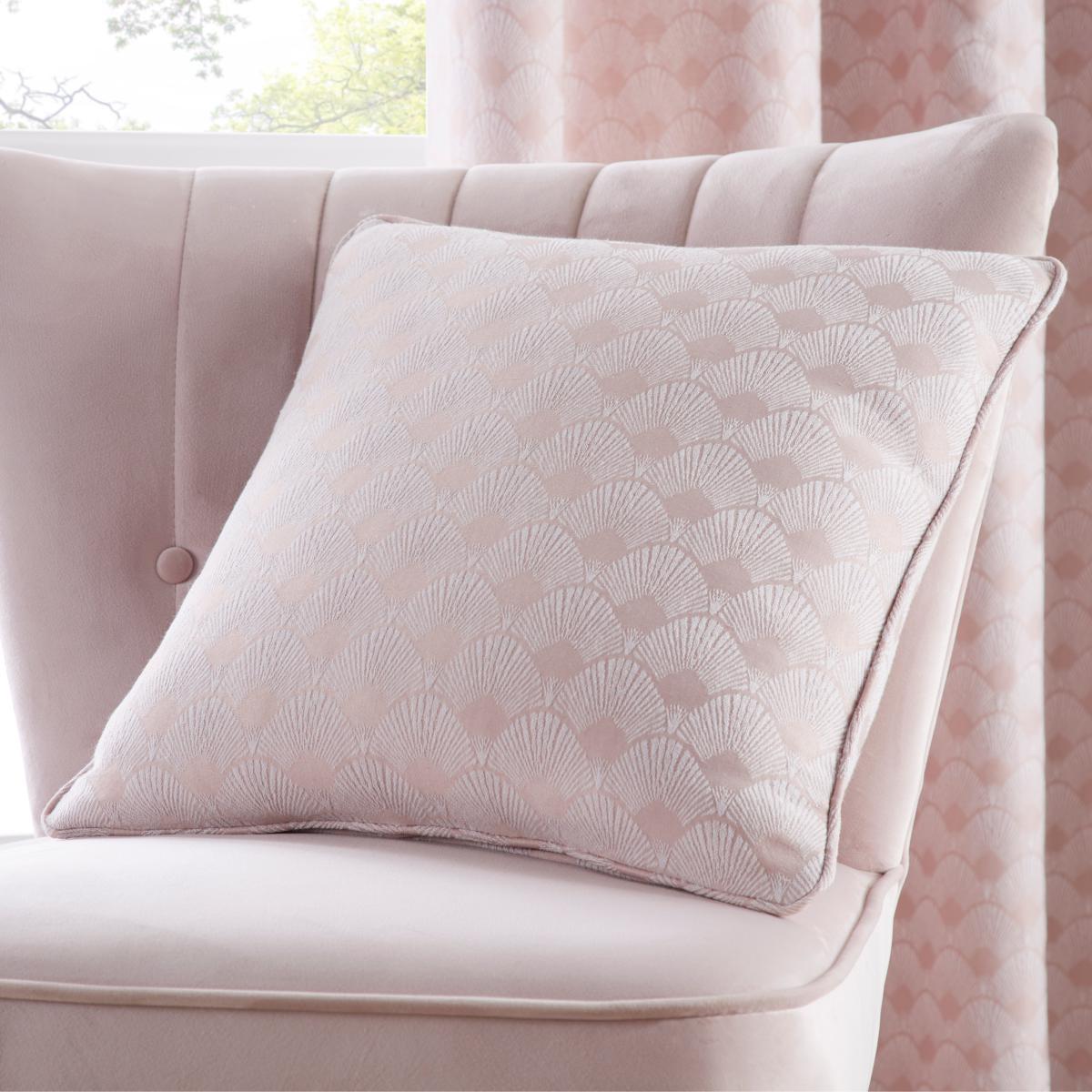 Tiffany Cushion Blush (Pink) – image 1