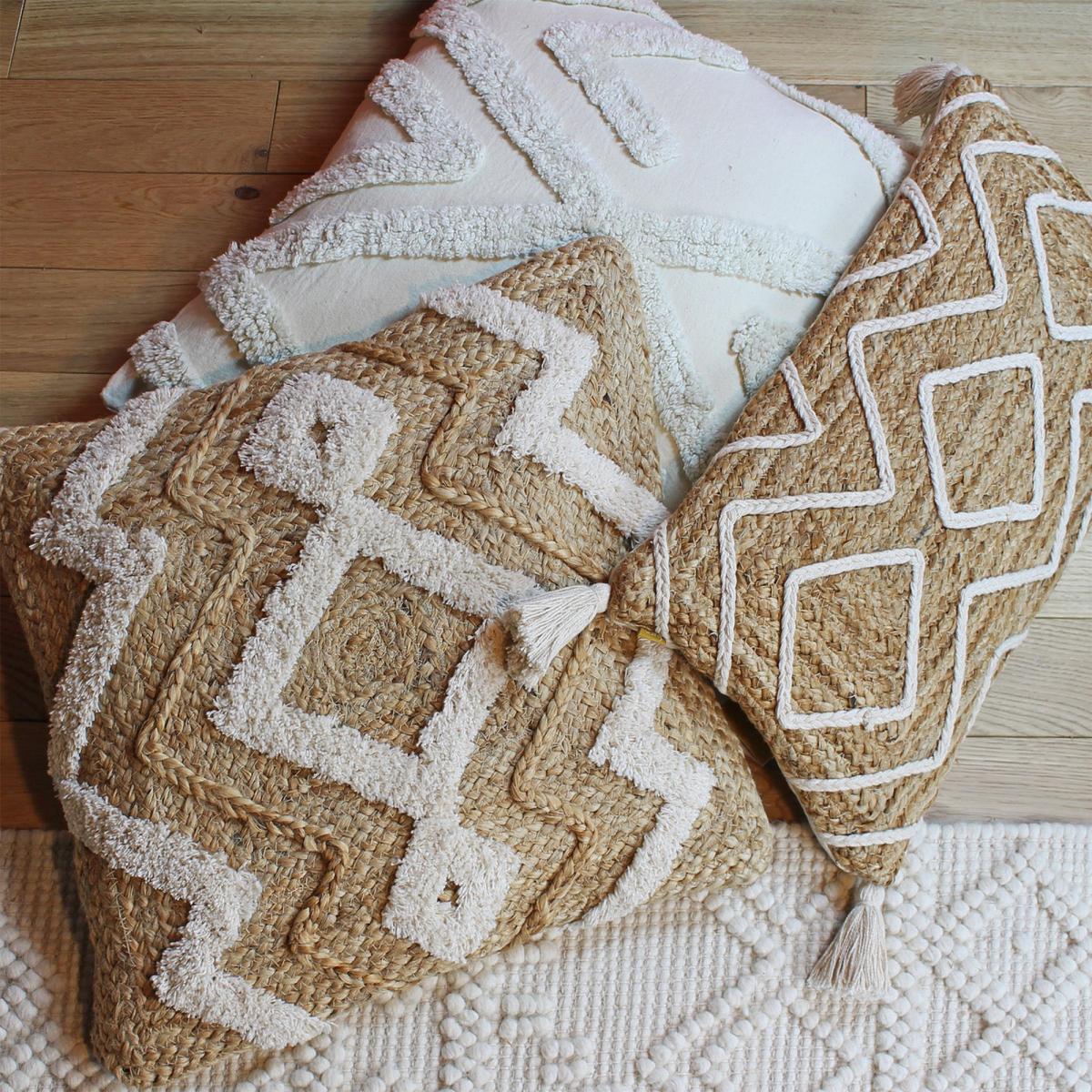 Jana Cushion Brown – image 4