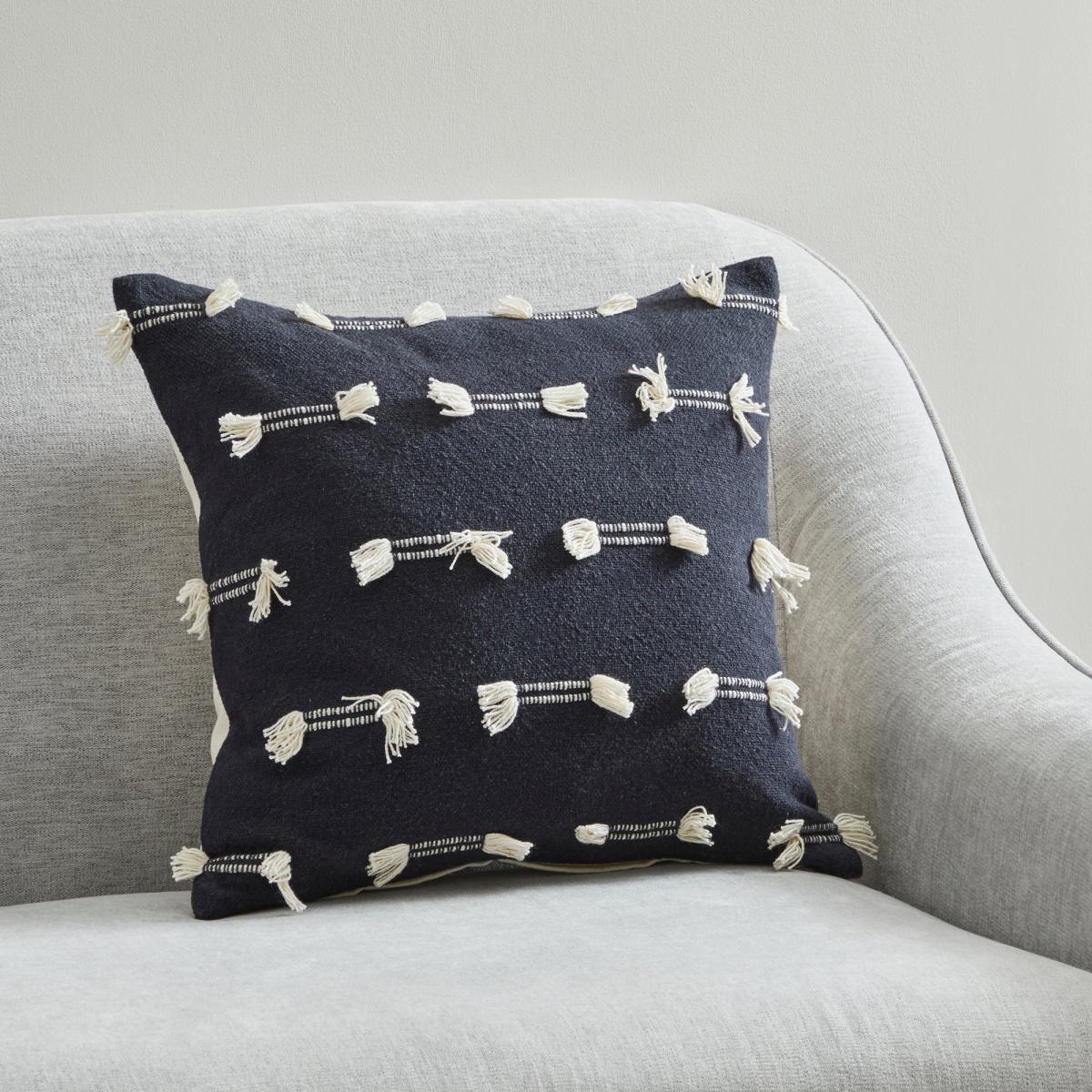 Otis Cushion Black Black – image 4