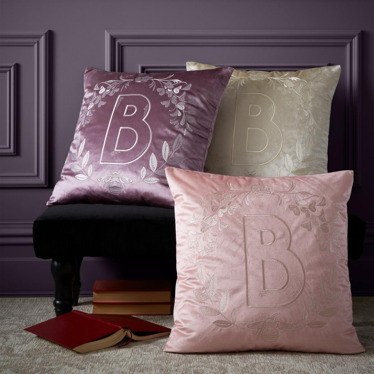Bridgerton By Catherine Lansfield Regency Crown Soft Touch Cushion Lilac – image 4