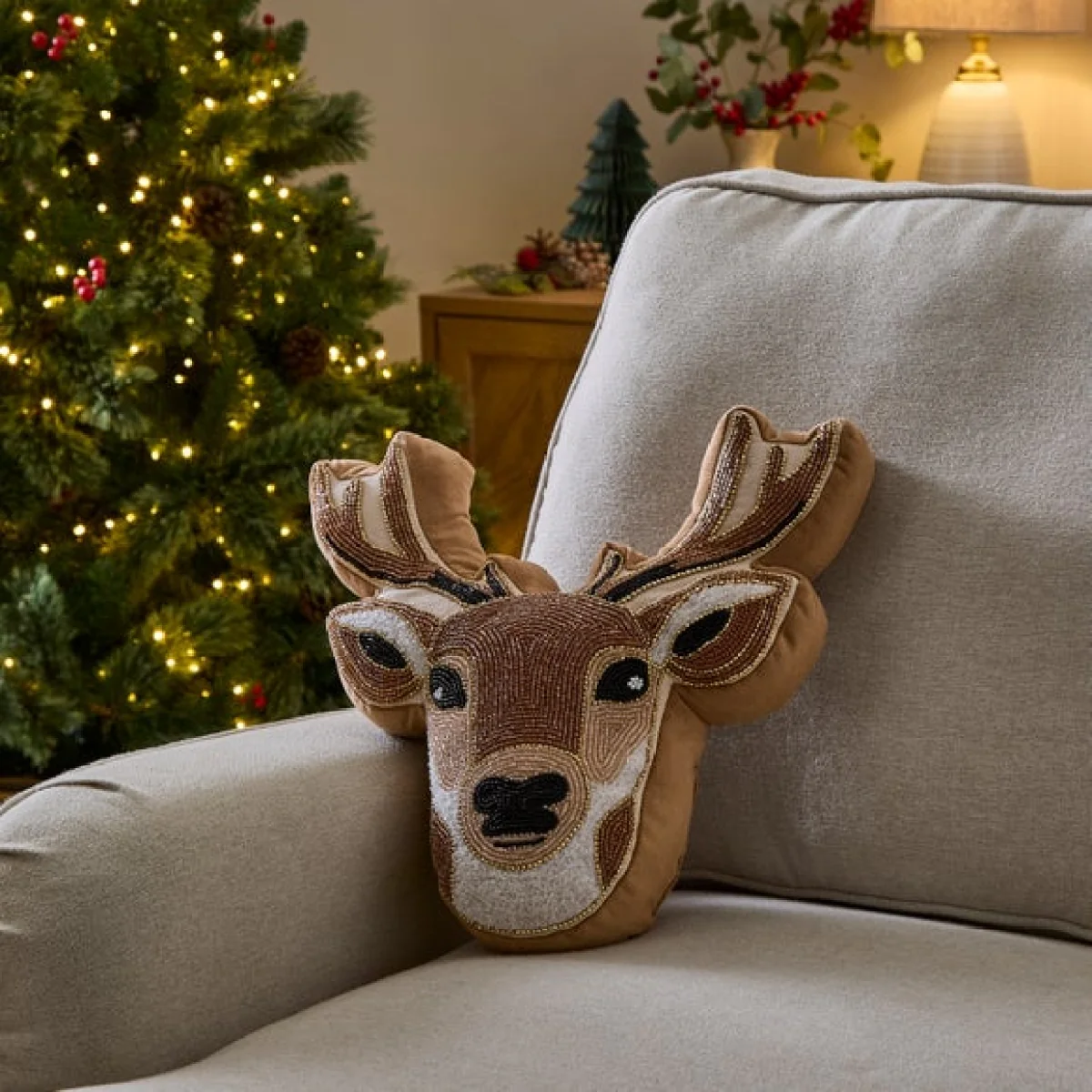 Beaded Deer Head Cushion – image 2