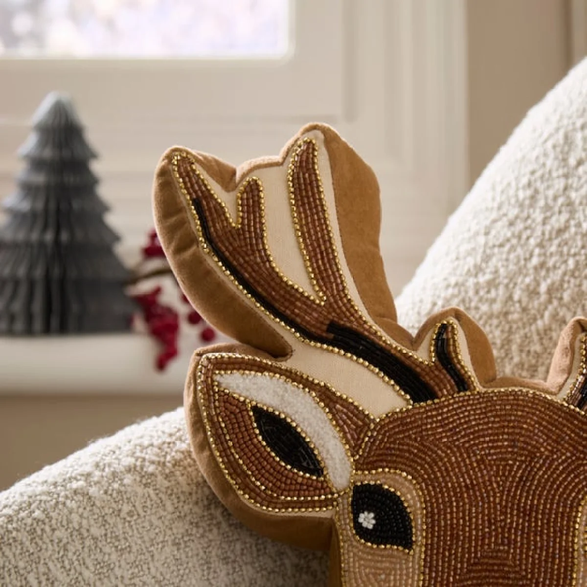 Beaded Deer Head Cushion – image 3