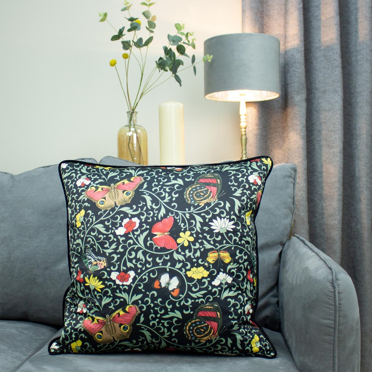 Heligan Botanical Black Cushion Black – image 1