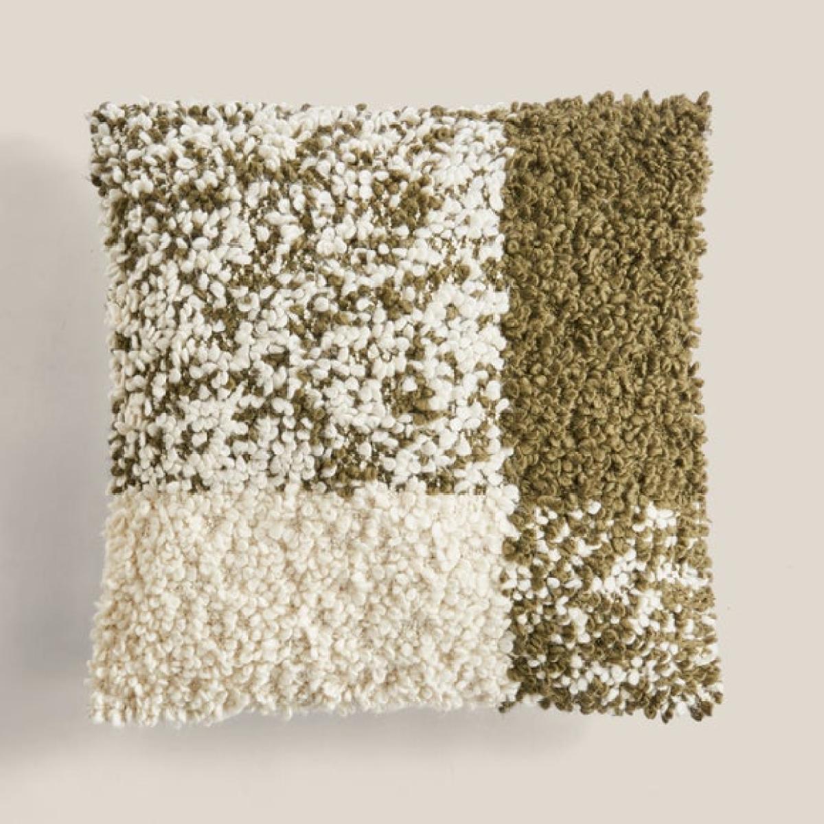 Chunky Boucle Check Square Cushion – image 3