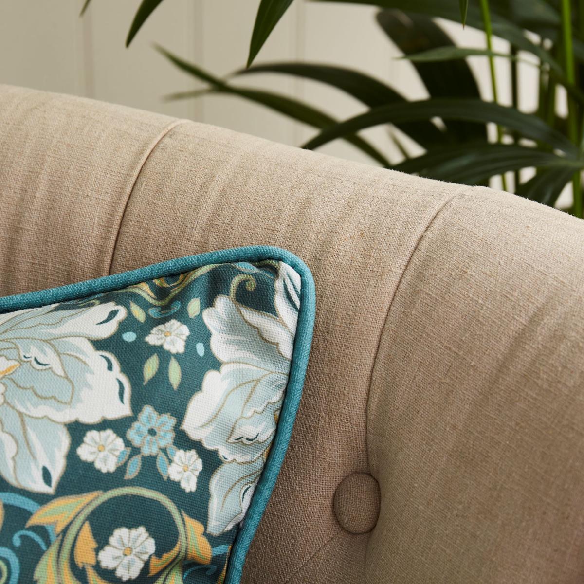 Loretta Square Cushion Green – image 2