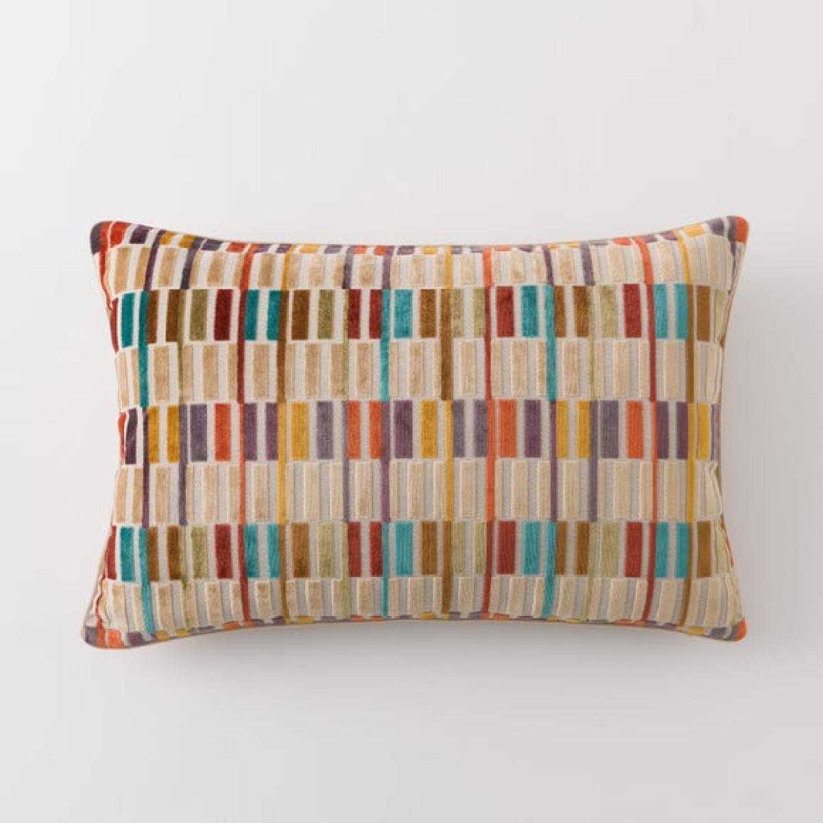 Pelosa Cut Velvet Rectangular Cushion – image 3