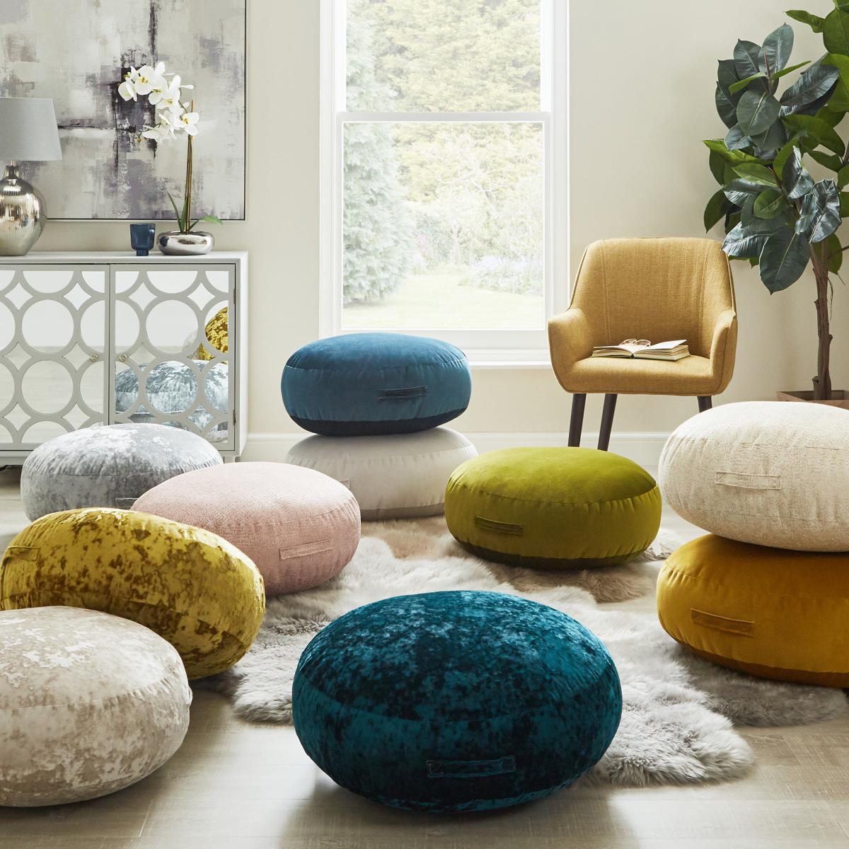 Destressed Blush Floor Cushion Blush – image 3
