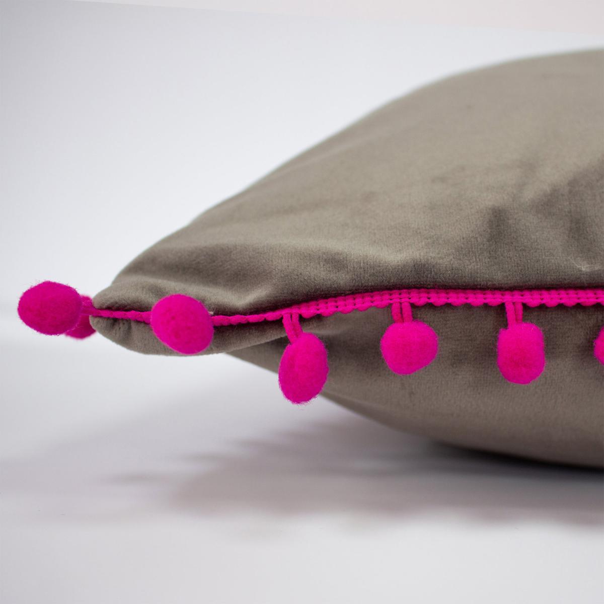 Carnival Cushion Pink and Purple – image 7