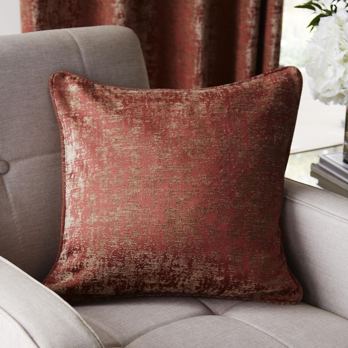 Opulent Chenille Cushion Red – image 1