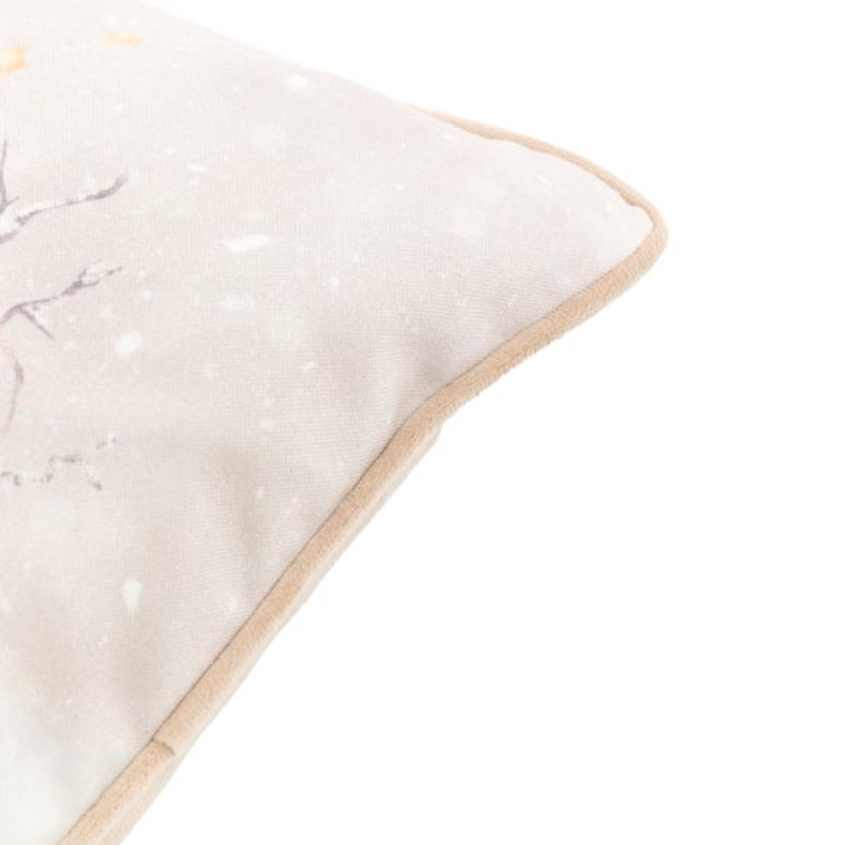 Forest and Deer Scene Square Cushion – image 8