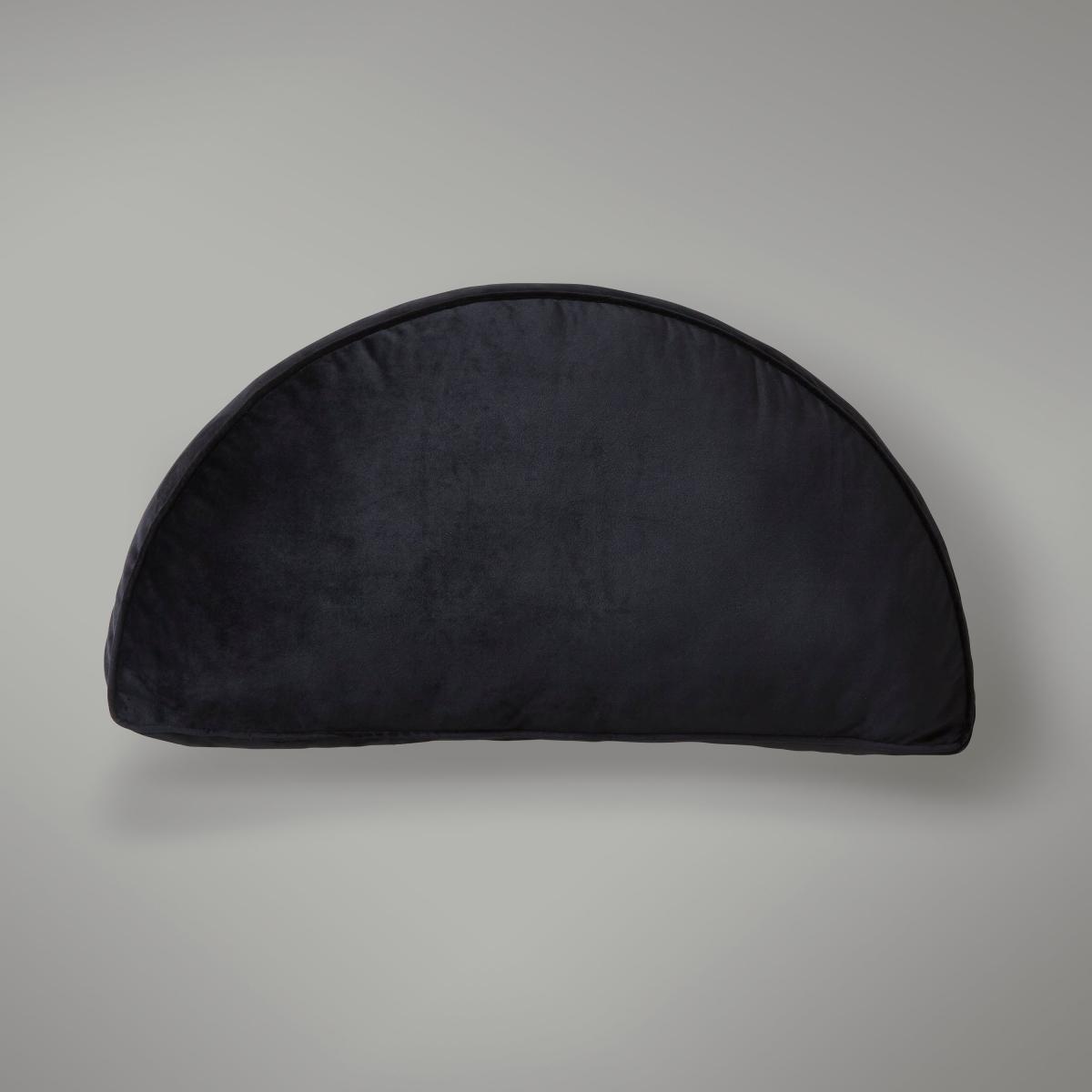Half Moon Velour Cushion Black – image 2