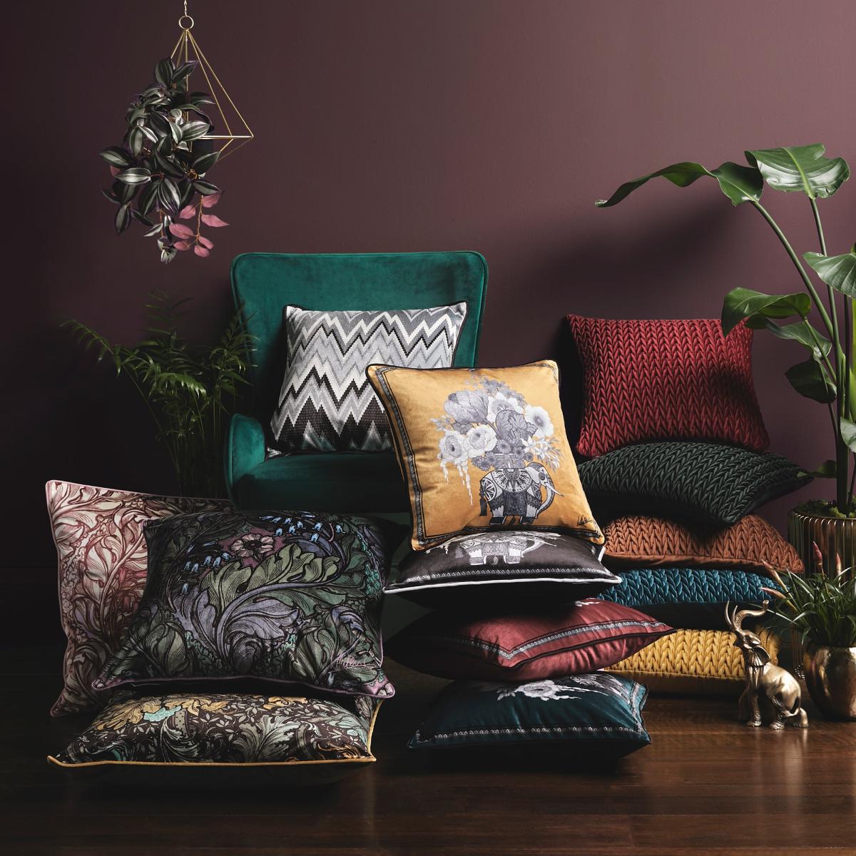 Laurence Llewelyn Bowen Rambleicious Cushion Claret – image 3