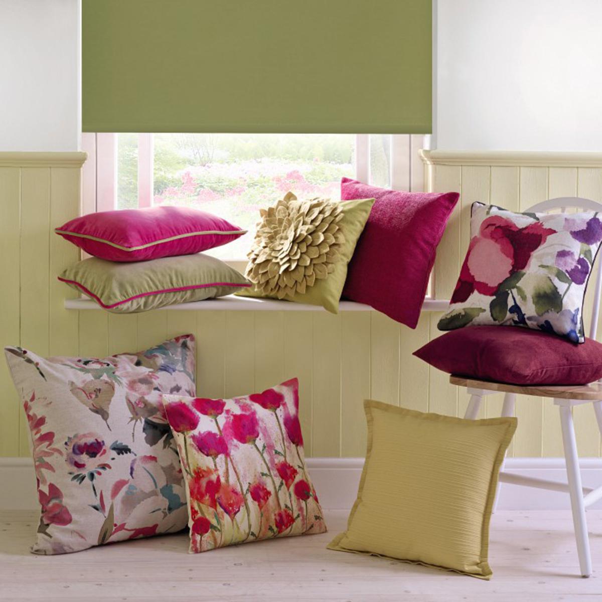 Watercolour Brights Square Cushion Pink – image 3