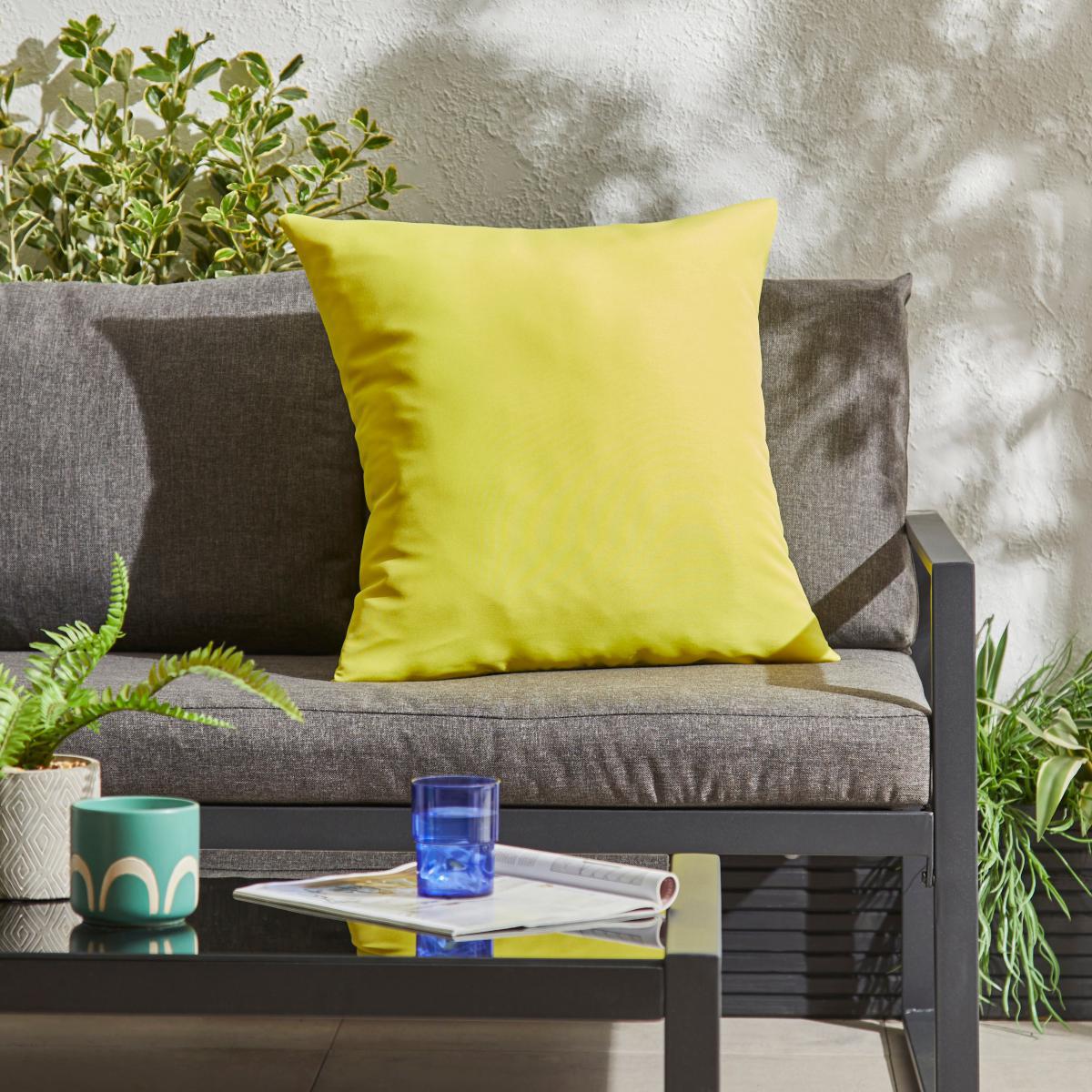 Water Resistant Outdoor Cushion Chartreuse – image 1