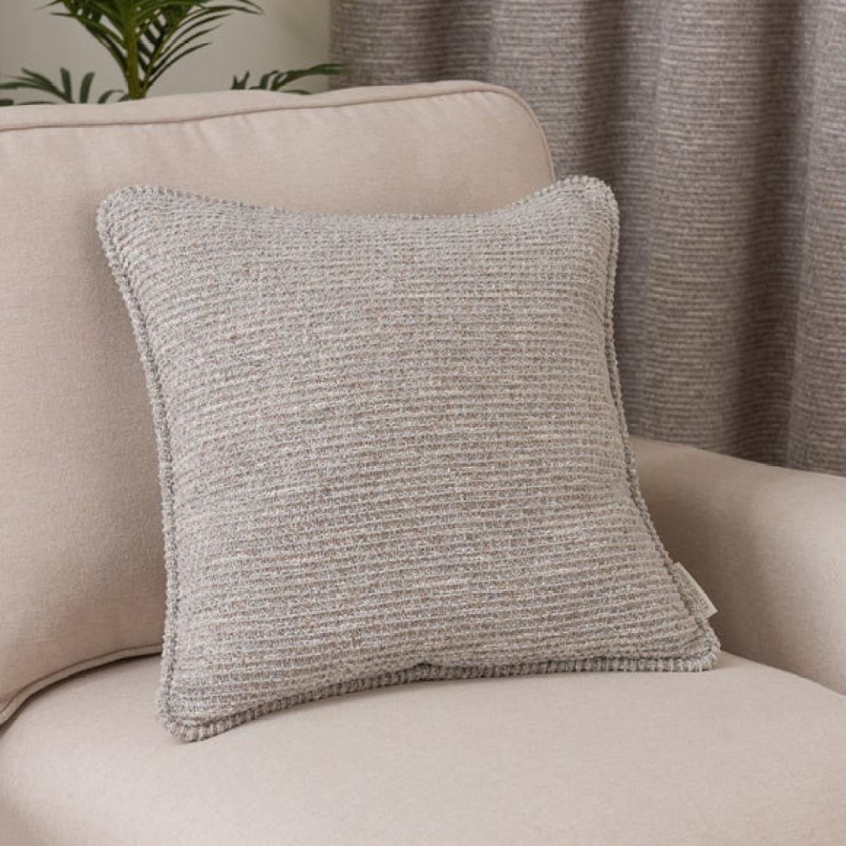 Curchgate Ashwell Square Cushion – image 1
