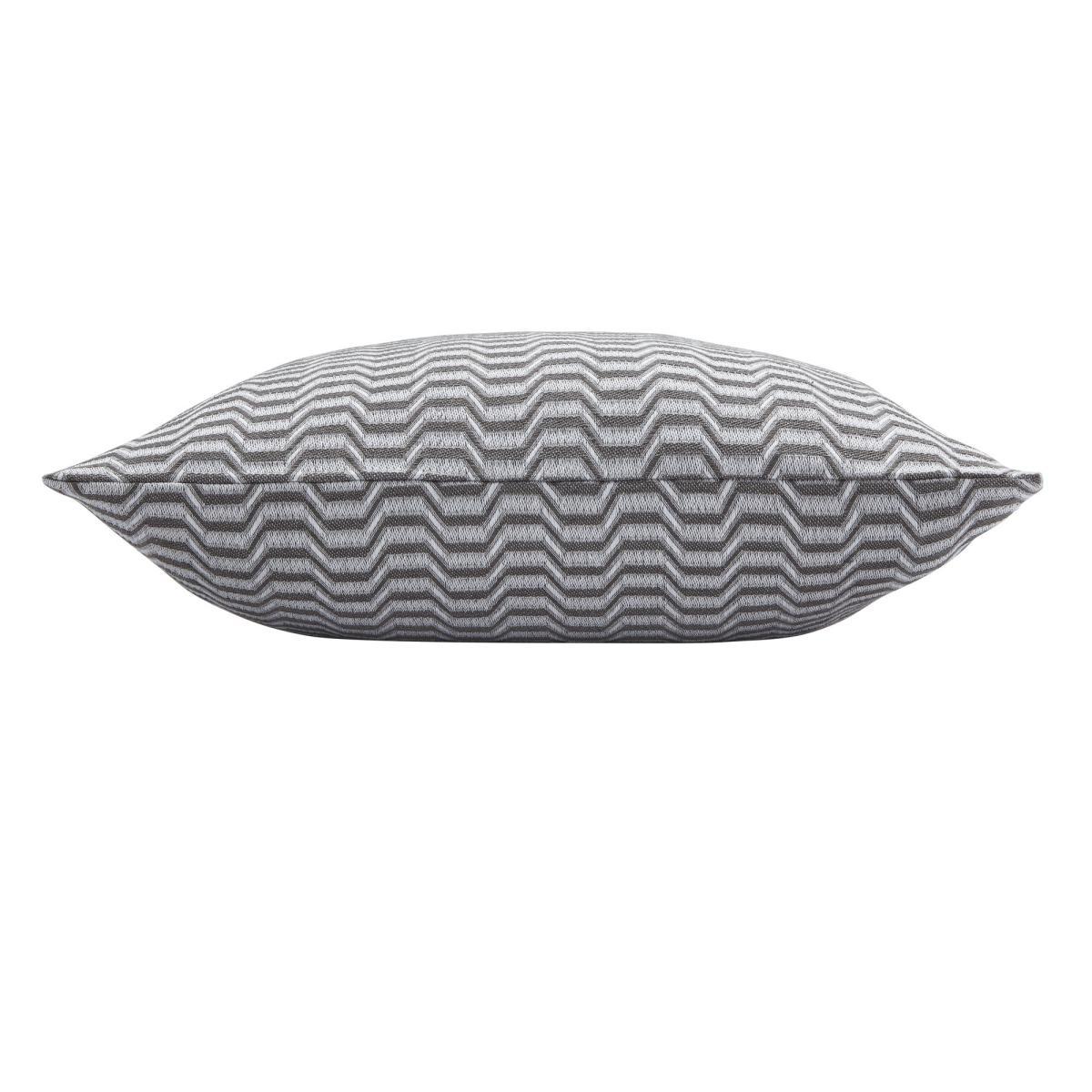Wave Grey Cushion Grey and White – image 2