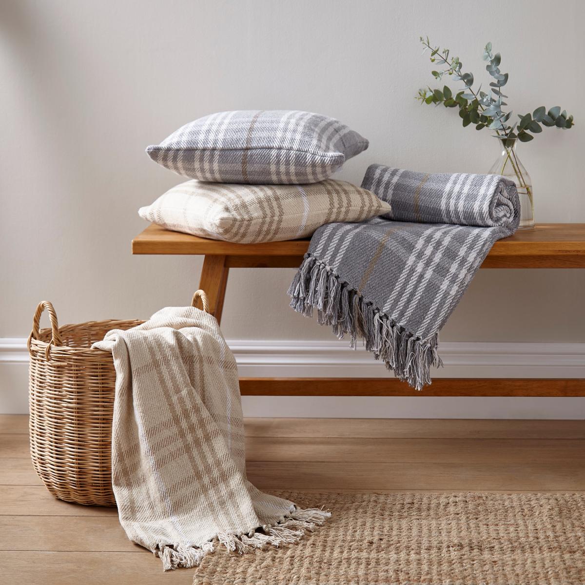Countryman Check Cushion Grey – image 4