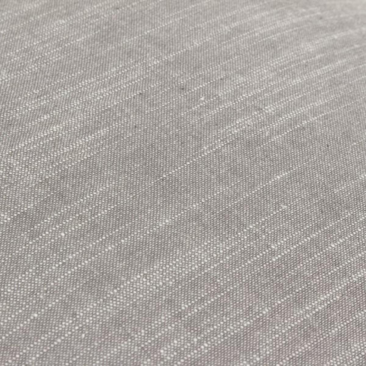 Yard Torresmen Cotton Square Cushion – image 2