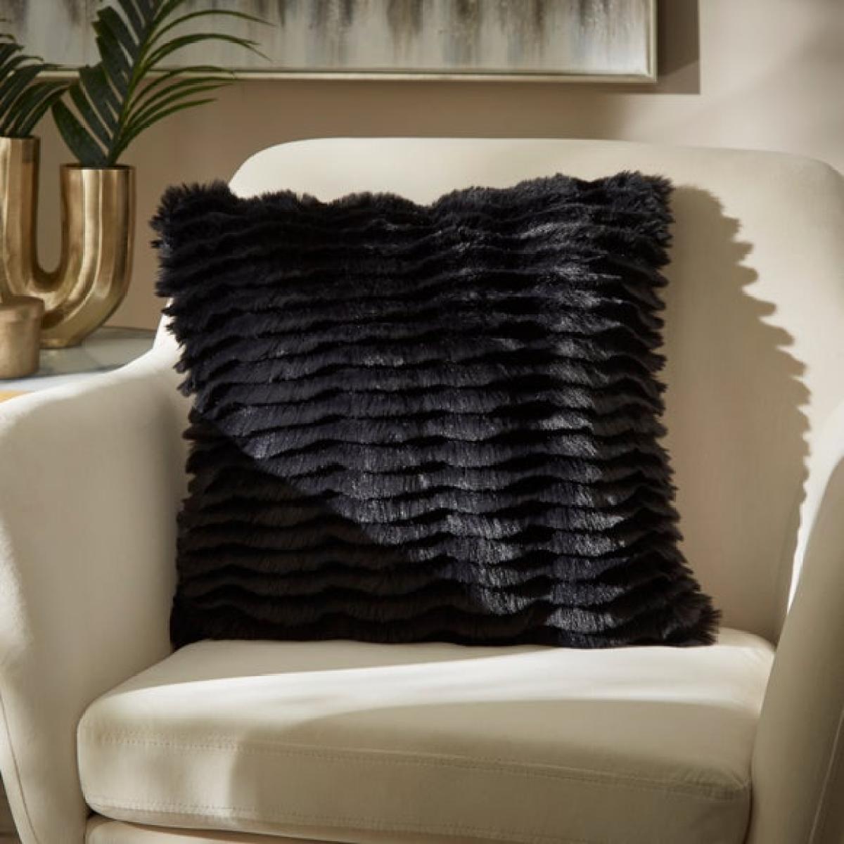 Feather Fur Square Cushion – image 1