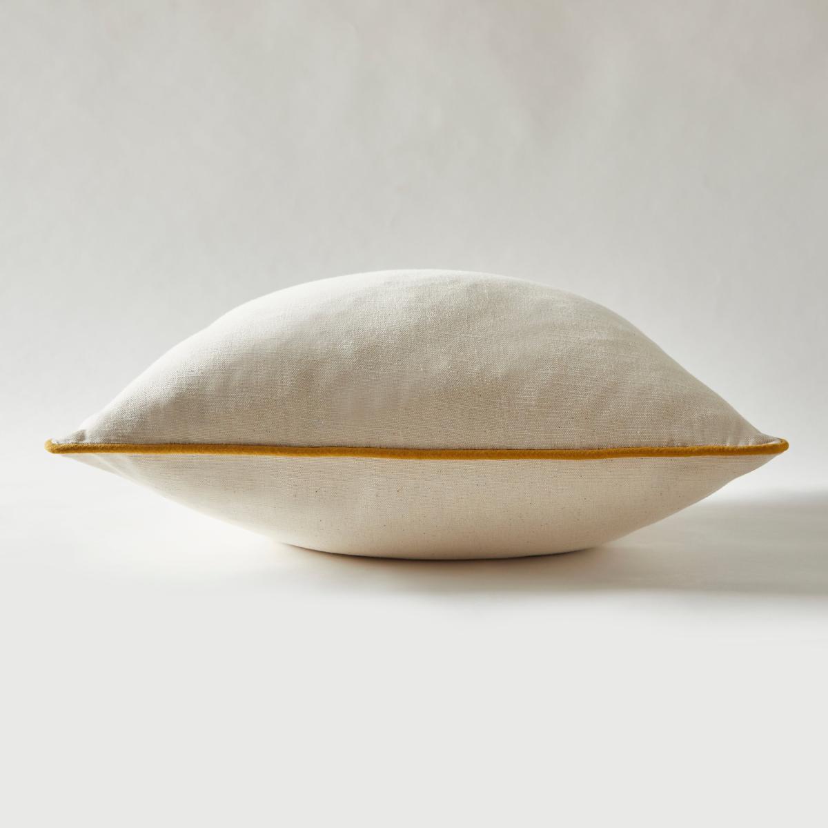Elements Contrast Piped Cushion Yellow/White – image 3