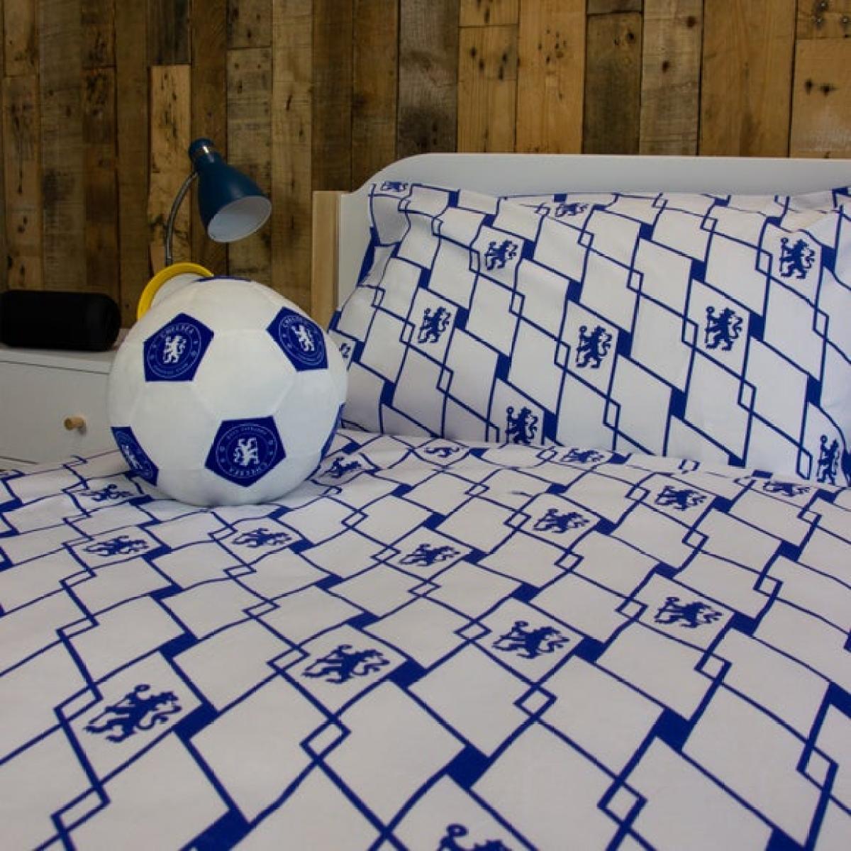 Chelsea Geometric Cushion – image 2