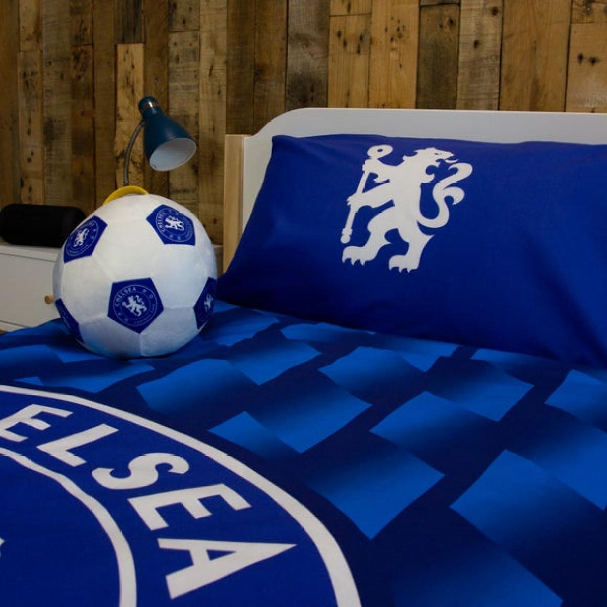 Chelsea Geometric Cushion – image 1