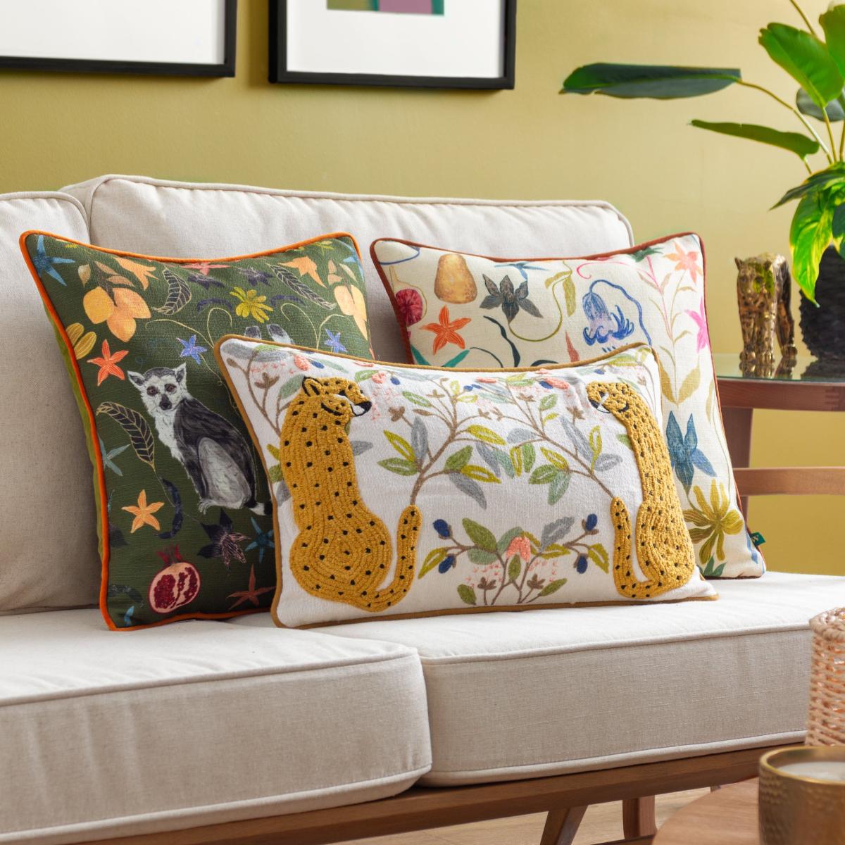 Wylder Mirrored Cheetah Cotton Rectangle Cushion – image 7