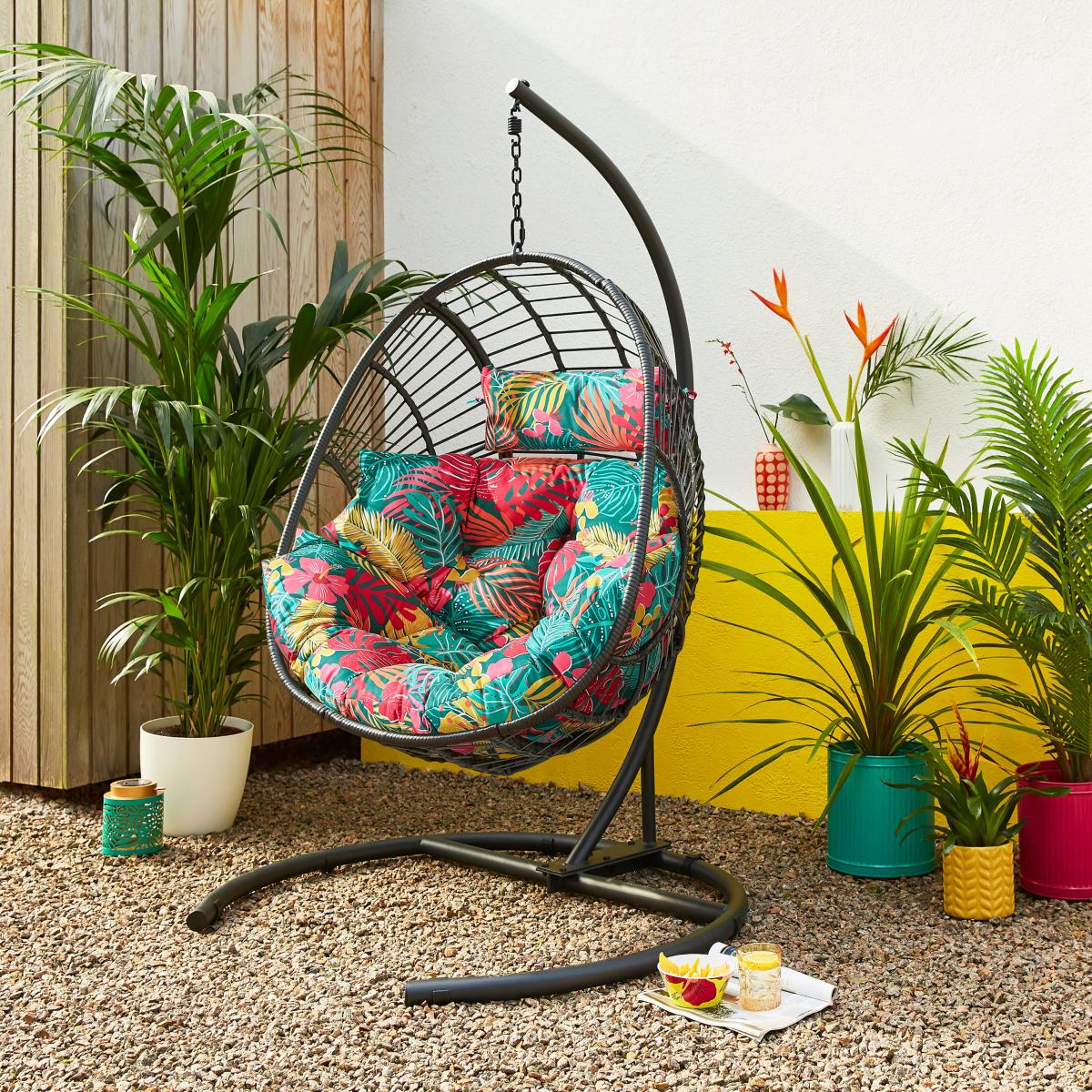 Black Egg Chair with Tropical Cushion Green – image 1