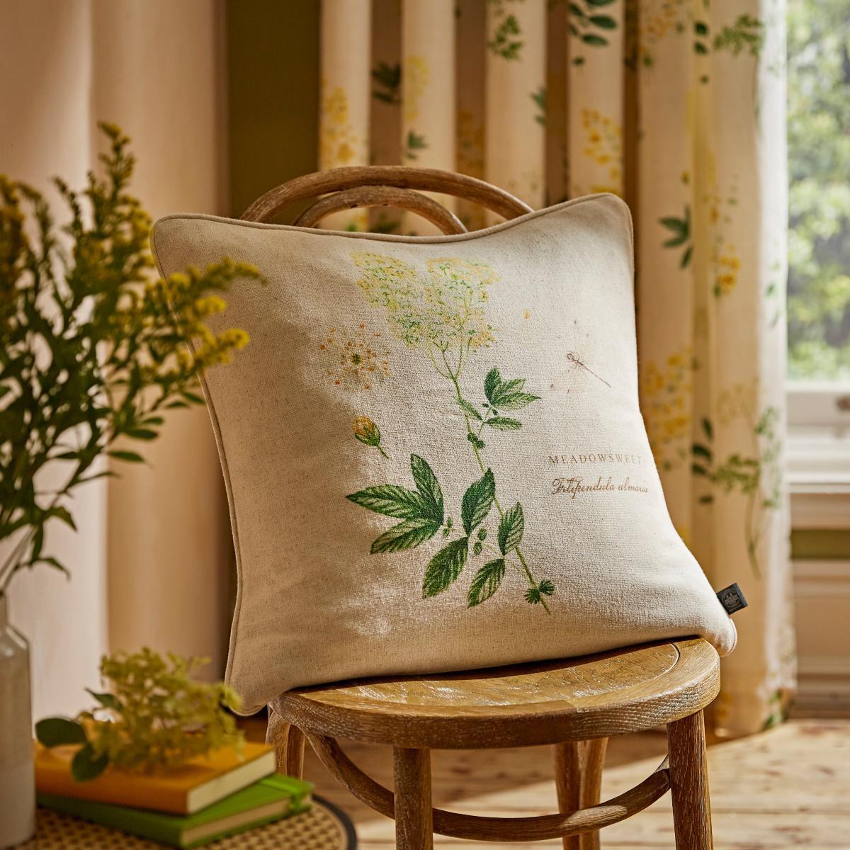 Meadow Sweet Cushion Brown/Green – image 1