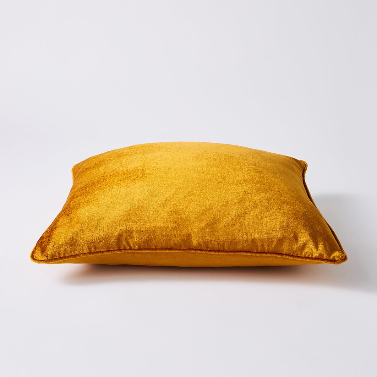 Luxe Viscose Velvet Cushion Amber Gold – image 2