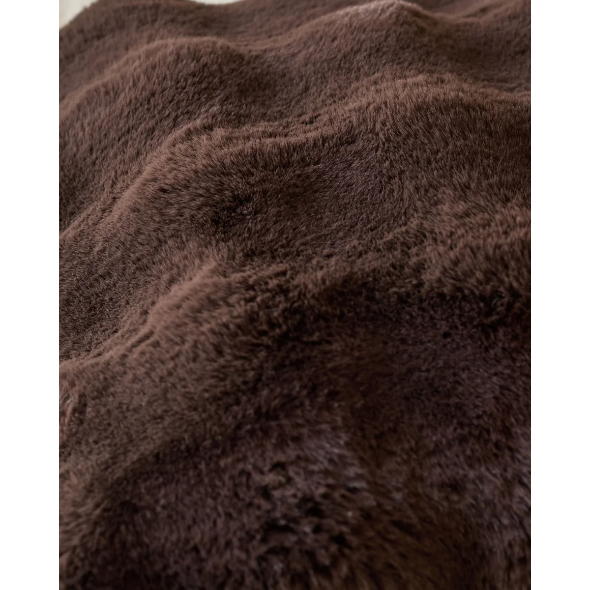 Nova chocolate large cushion – image 6
