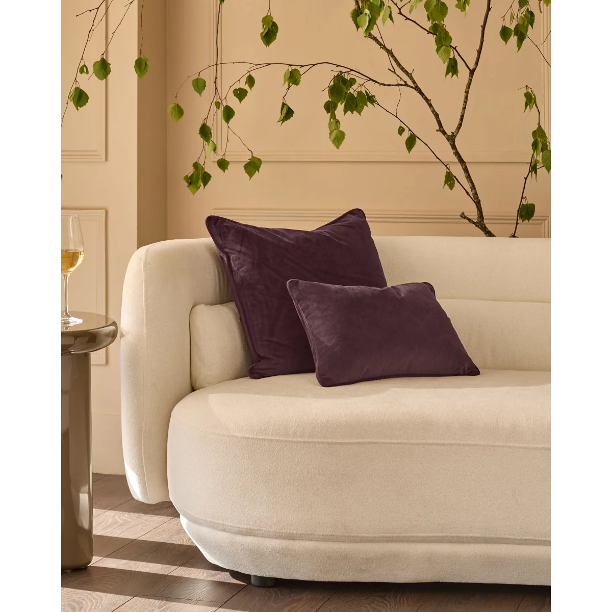 Luca mulberry medium cushion – image 2
