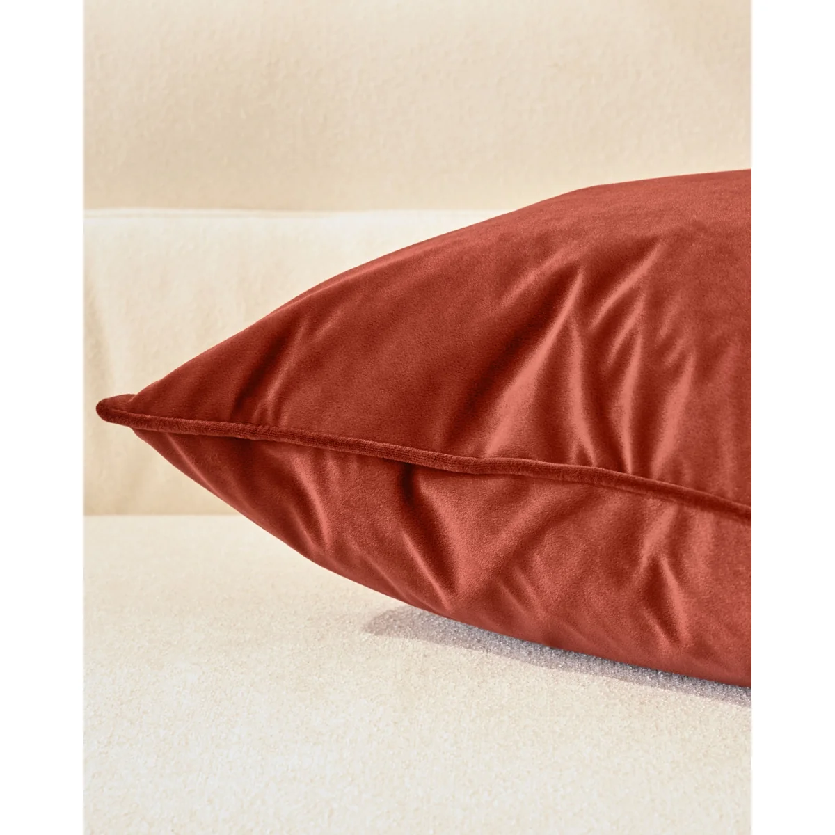 Luca toffee red rectangle cushion – image 4