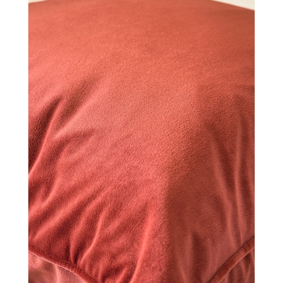 Luca toffee red rectangle cushion – image 6