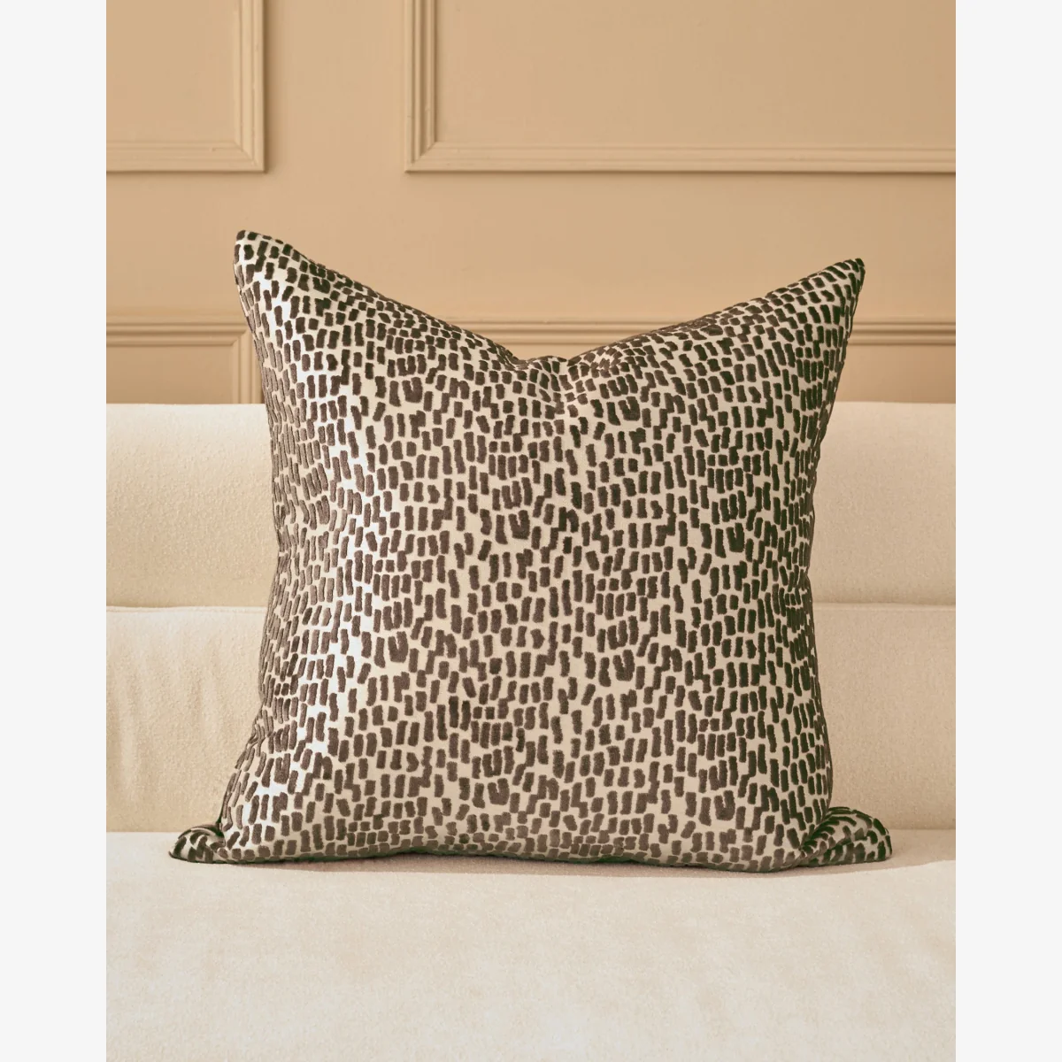 Payton chocolate large cushion – image 1